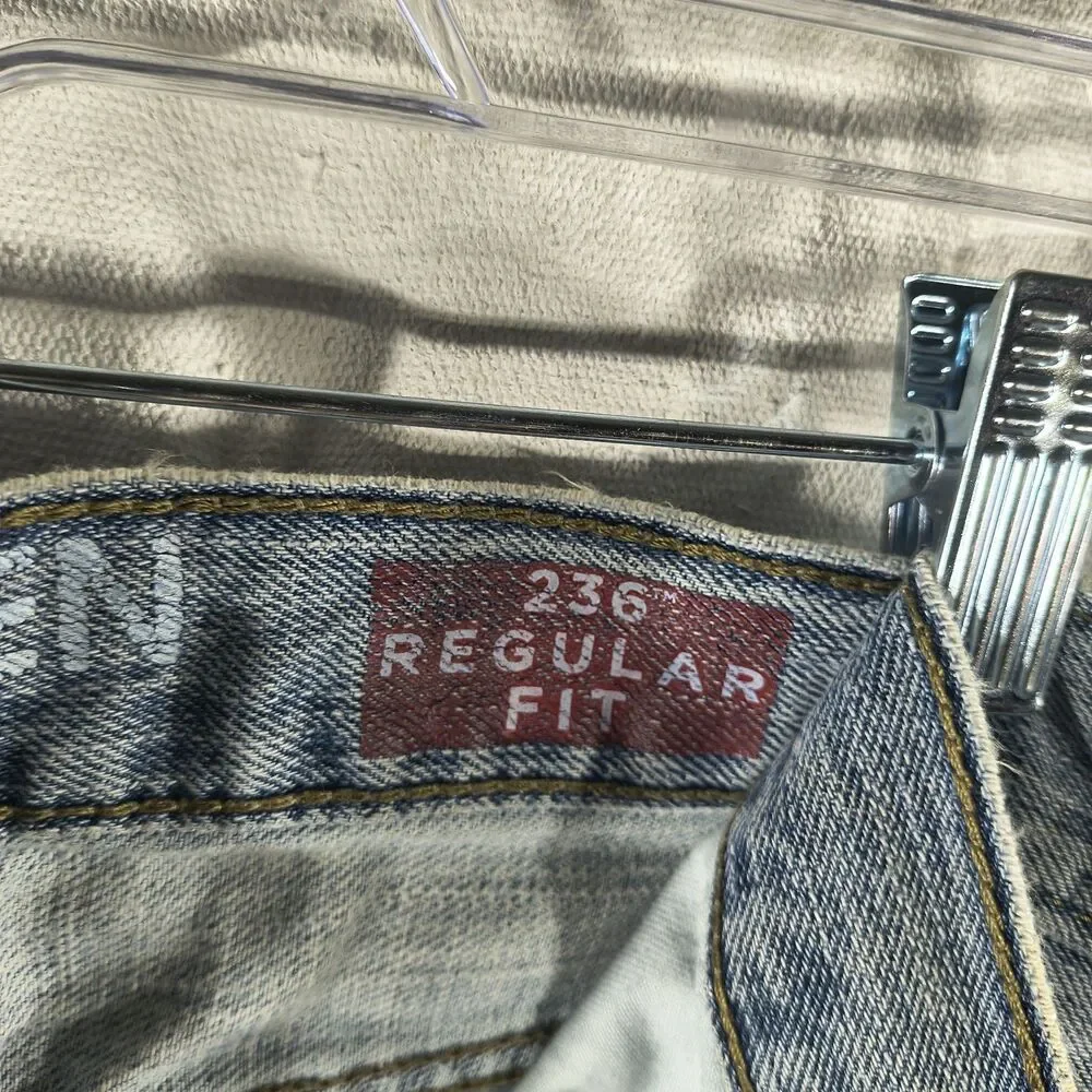 Levi's Denizen 236 Men's Size 33 X 30 Distressed Regular Fit Jeans